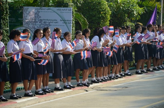 รับเสด็จสมเด็จพระเทพรัตนราชสุดาฯ สยามบรมราชกุมารี