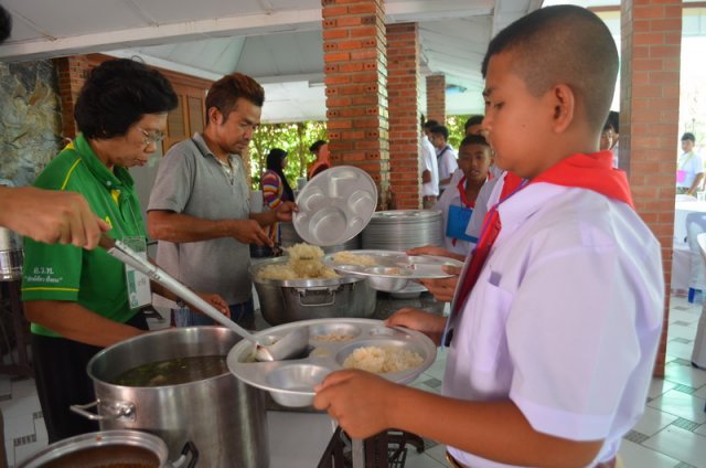 ค่ายอบรมคุณธรรมจริยธรรม และพัฒนาศักยภาพนักเรียนประจำพักนอน ปี 2559