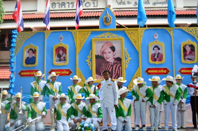 กิจกรรมถวายพระพร สมเด็จพระนางเจ้าพระบรมราชินีนาถ 12สิงหา มหาราชินี  11.08.59