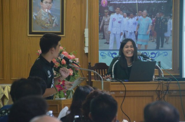 ประชุมครูและบุคลากร เพื่อเตรียมความพร้อมก่อนเปิดภาคเรียน  28.10.59