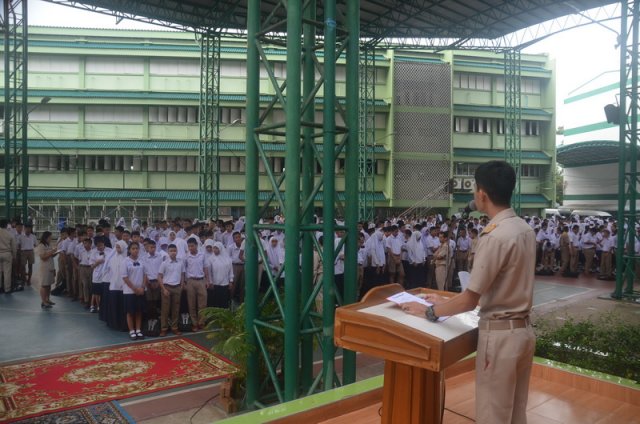 พิธีแสดงความอาลัยแด่พระบาทสมเด็จพระเจ้าอยู่หัวในพระบรมโกศ 31.10.59