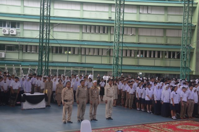 พิธีแสดงความอาลัยแด่พระบาทสมเด็จพระเจ้าอยู่หัวในพระบรมโกศ 31.10.59