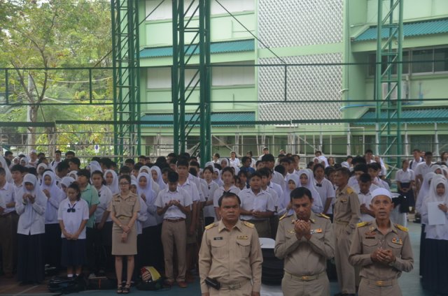 พิธีแสดงความอาลัยแด่พระบาทสมเด็จพระเจ้าอยู่หัวในพระบรมโกศ 31.10.59