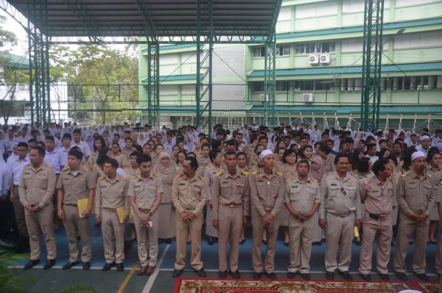 พิธีแสดงความอาลัยแด่พระบาทสมเด็จพระเจ้าอยู่หัวในพระบรมโกศ 31.10.59