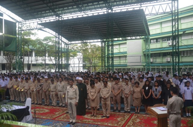 พิธีแสดงความอาลัยแด่พระบาทสมเด็จพระเจ้าอยู่หัวในพระบรมโกศ 31.10.59