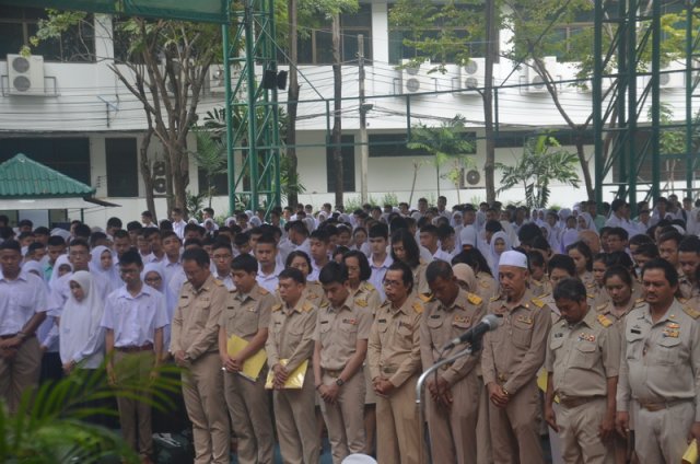 พิธีแสดงความอาลัยแด่พระบาทสมเด็จพระเจ้าอยู่หัวในพระบรมโกศ 31.10.59