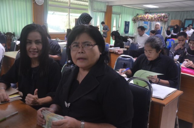 ประชุมผู้ปกครองระดับชั้นมัธยมศึกษาปีที่ 1-6 ภาคเรียนที่ 2 ปีการศึกษา 2559  6.11.59