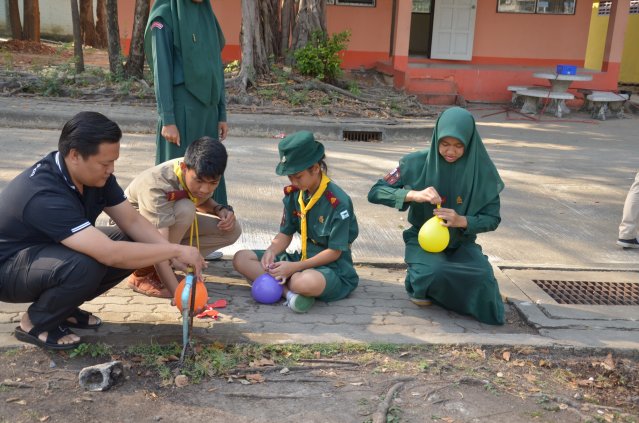 ค่ายเนตรนารี  ม.2  1 - 3 . 02 . 60